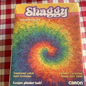 Shaggy latch hook kit kit vintage tye dye swirl